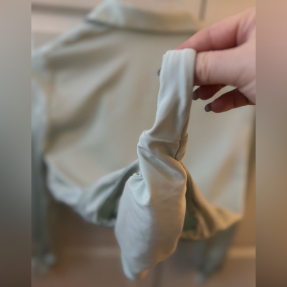 ARITZIA BABATON baby blue tie up collared body suit (XXS) - Picture 3 of 6